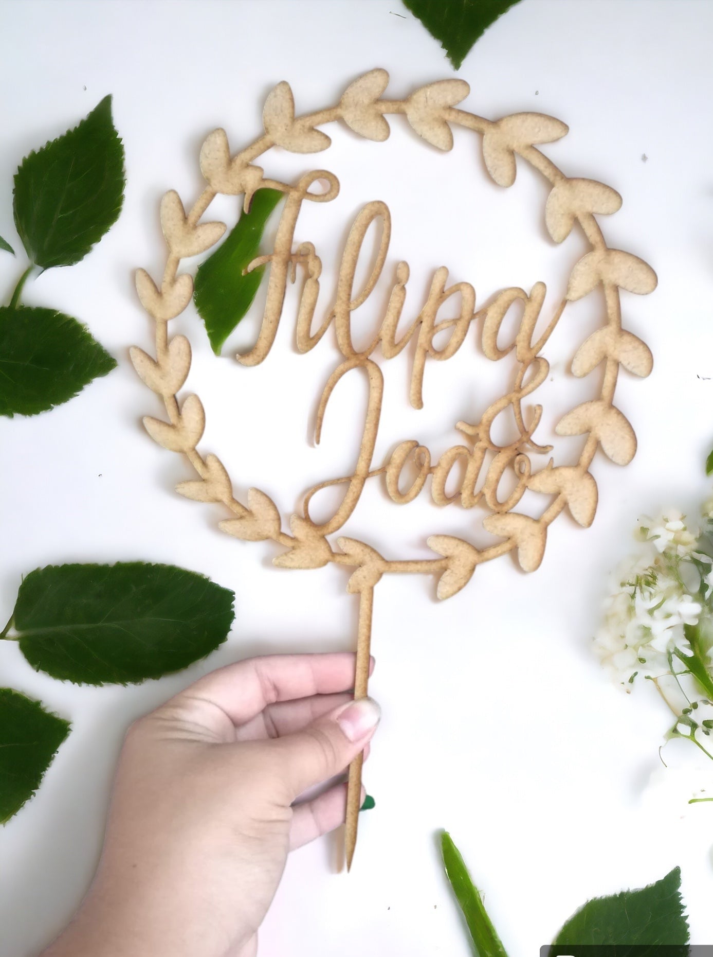 Cake Topper - Floral hoop with names